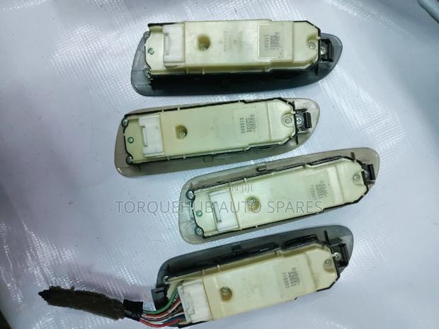 Sienta Power Window Switch - thumbnail 2