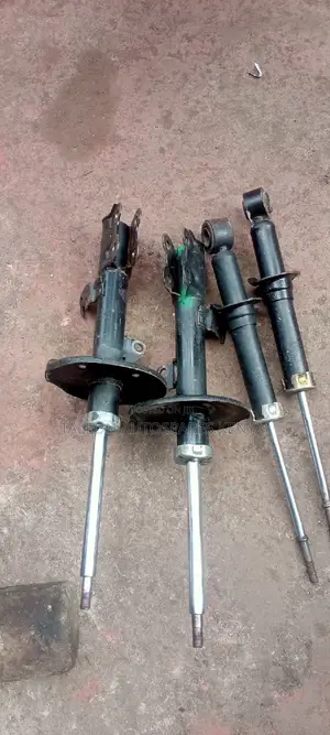 Premio 240,260, Shocks Available