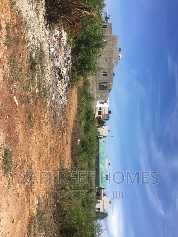 3/4 of Acre for Sale Inside the Estate Nyali - thumbnail 3