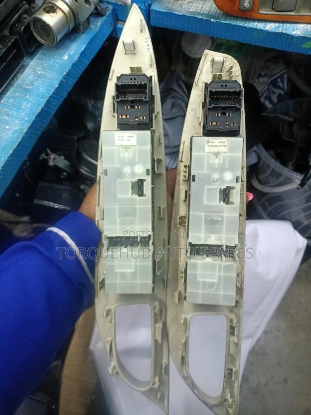 Nissan Skyline Main Switch - thumbnail 2