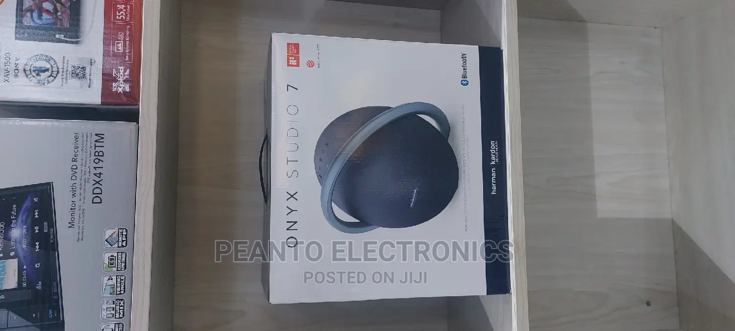 Onyx Studio 7 Portable Stereo Bluetooth Speaker