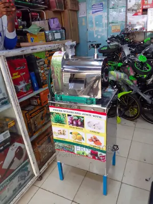 Sugarcane Juicer Machine