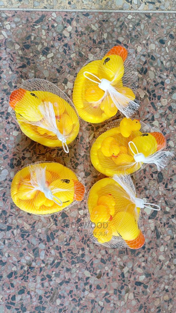 4 Baby Bath Duck Toys - thumbnail 2