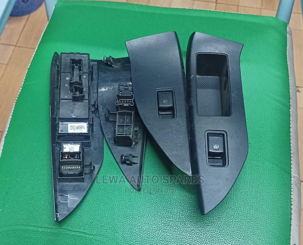 Power Windows Switch Subaru - thumbnail 2