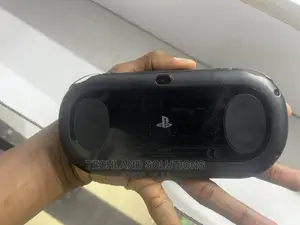 Chipped Psvita
