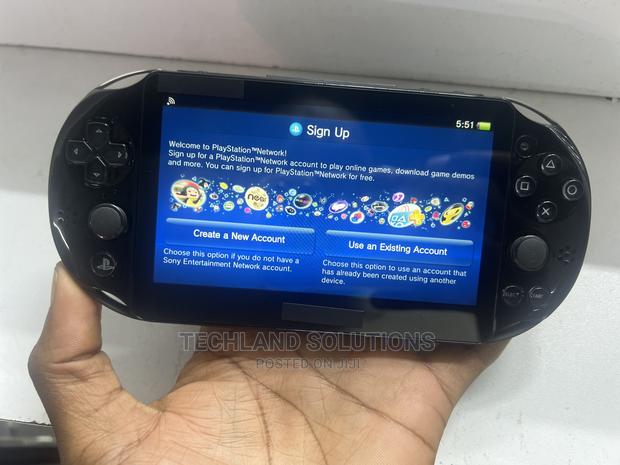 Chipped Psvita