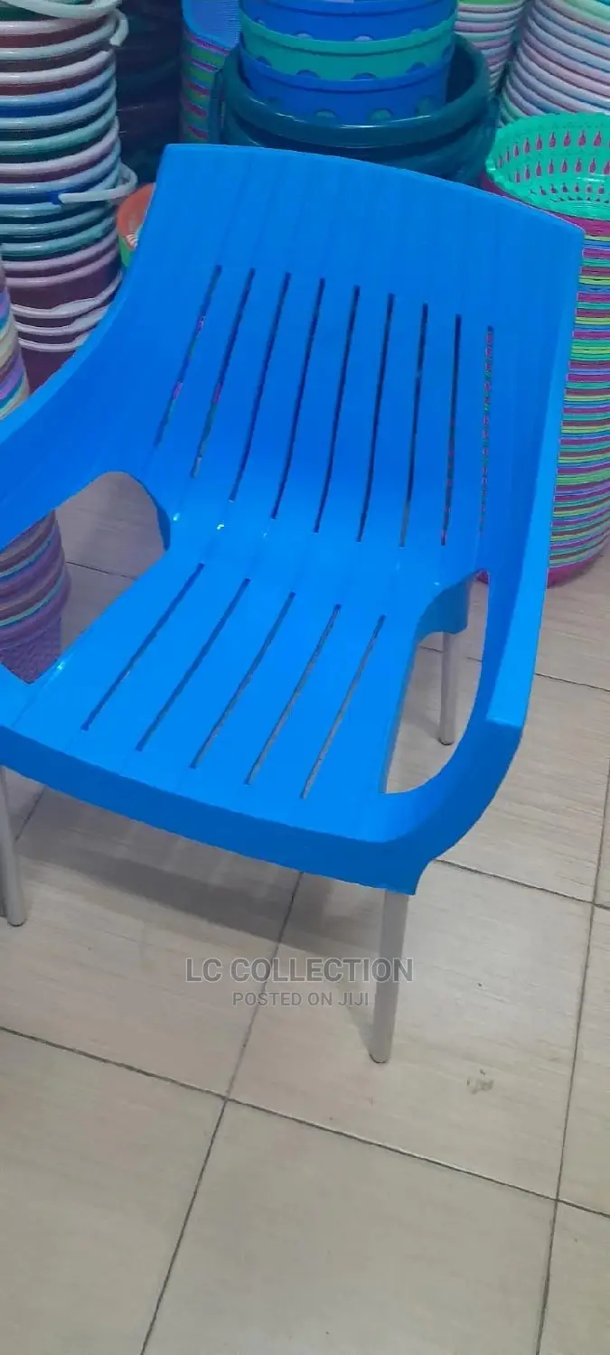 Plasti Chairs Metalic Tubing Legs