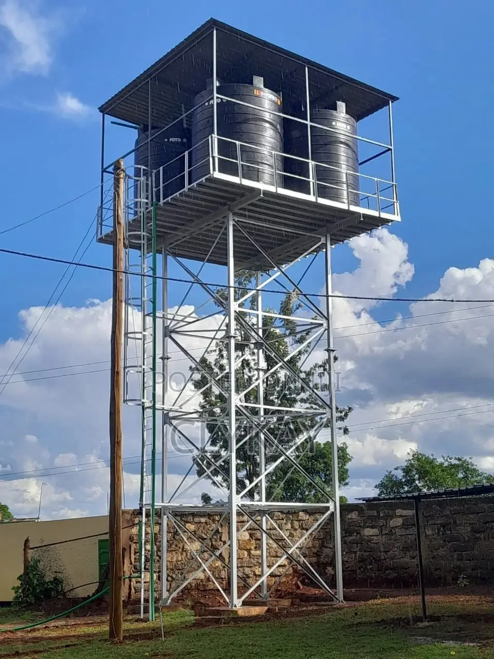 High Elevated Steel Water Tower With Plastic Tanks