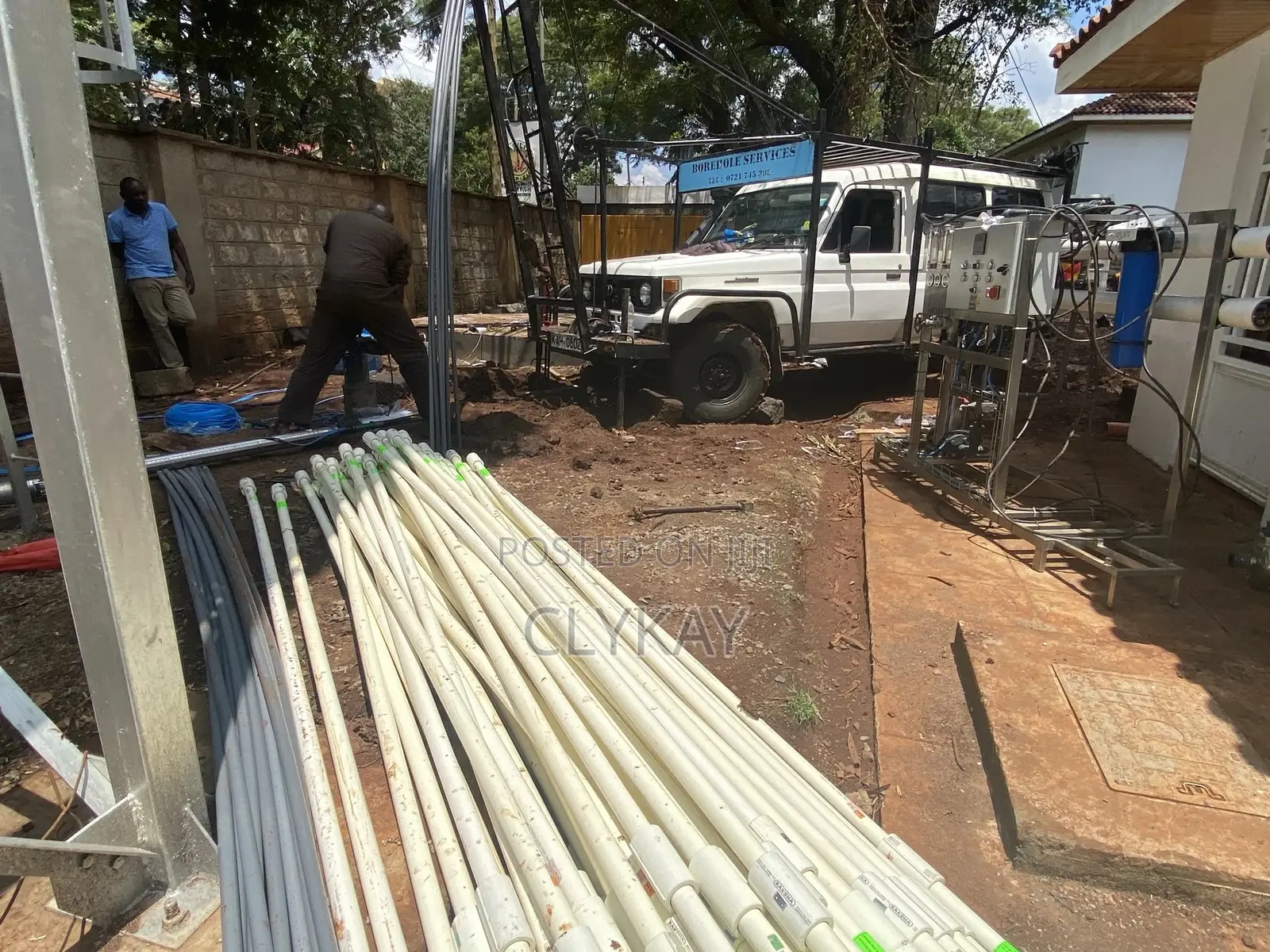 Borehole Services, Pump Lifting, Pump Lowering, Flushing