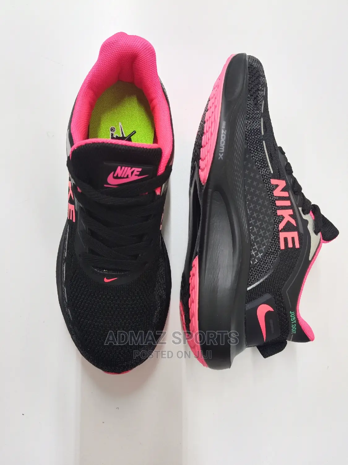 Nike Sports Shoes
