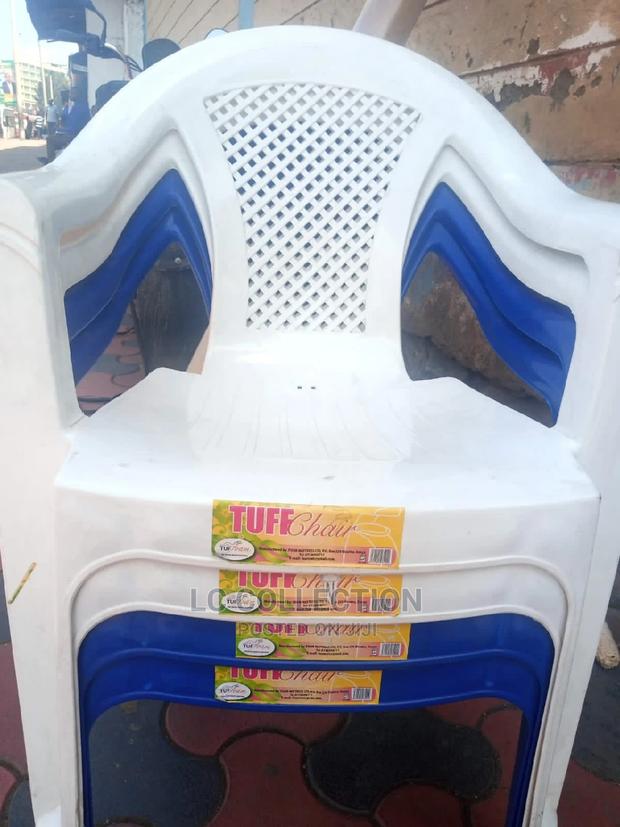 Plastic Chair - thumbnail 2