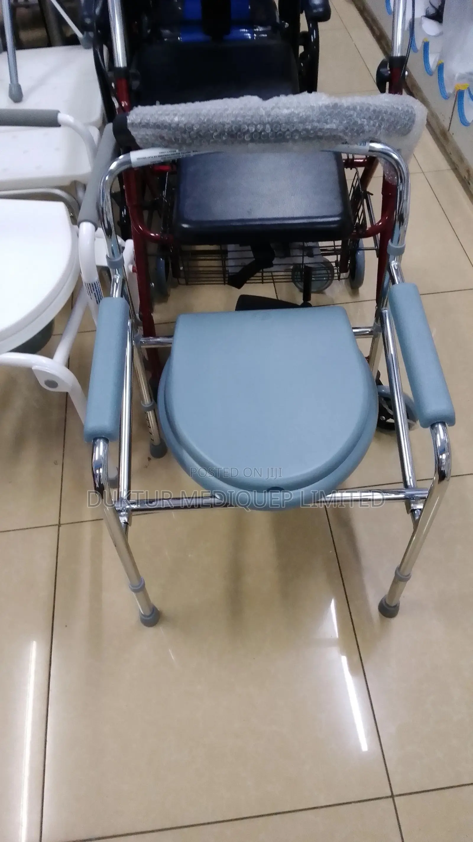 Foldable Commode Chair, Supports 300 Lbs Folding Commode