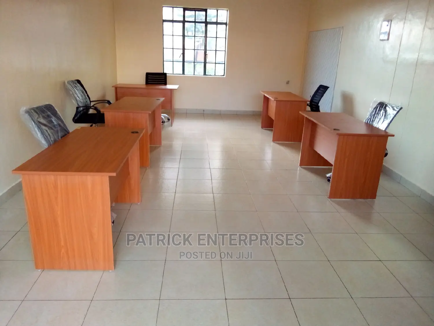 1.2 Mtrs Office Desk Plus Improved Office Chair