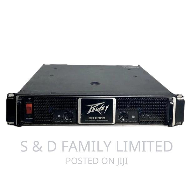 Peavey Cs 2000 Amplifier