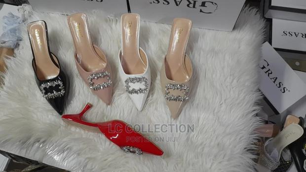 Open Shoes - thumbnail 2