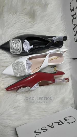 Open Shoes - main view