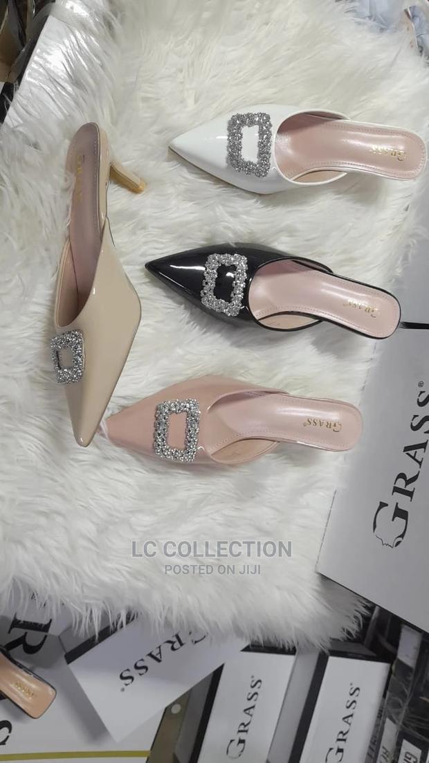 Open Shoes - thumbnail 5