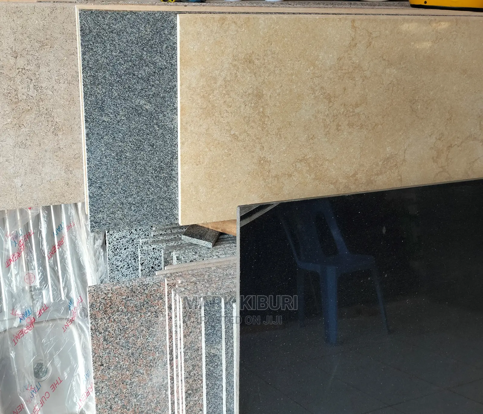 Cream Marble Coutertop