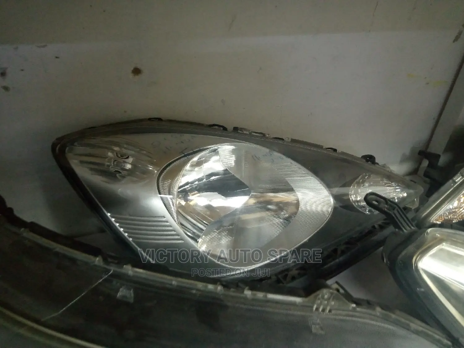 Honda Fit 2008 Non Xenon Headlight