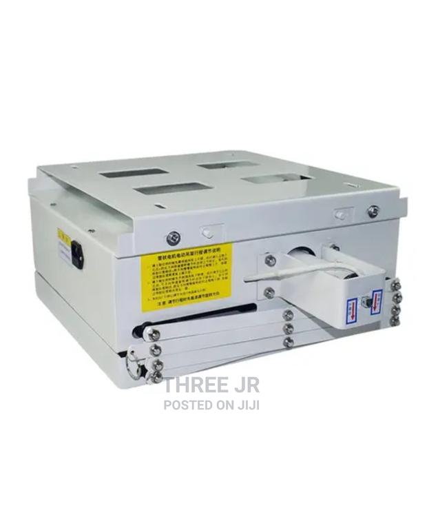 Easy to Use Projector Lift - main view