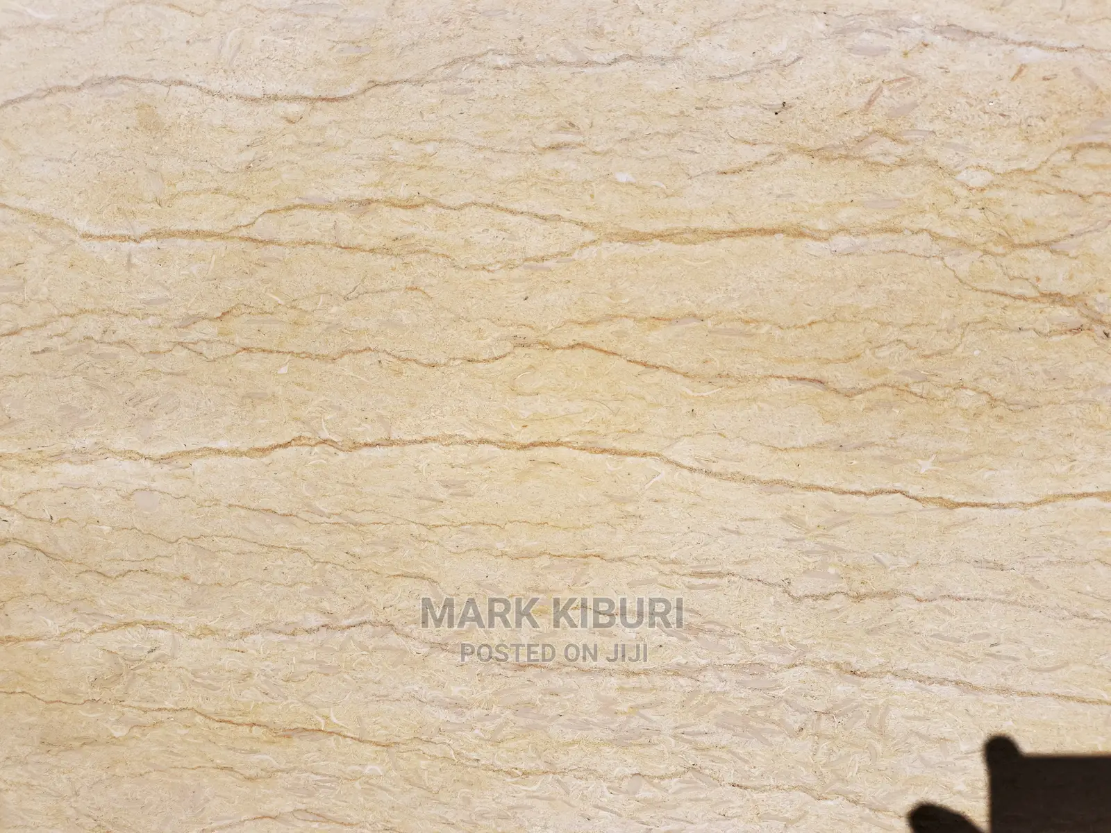 Cream Marble Coutertop