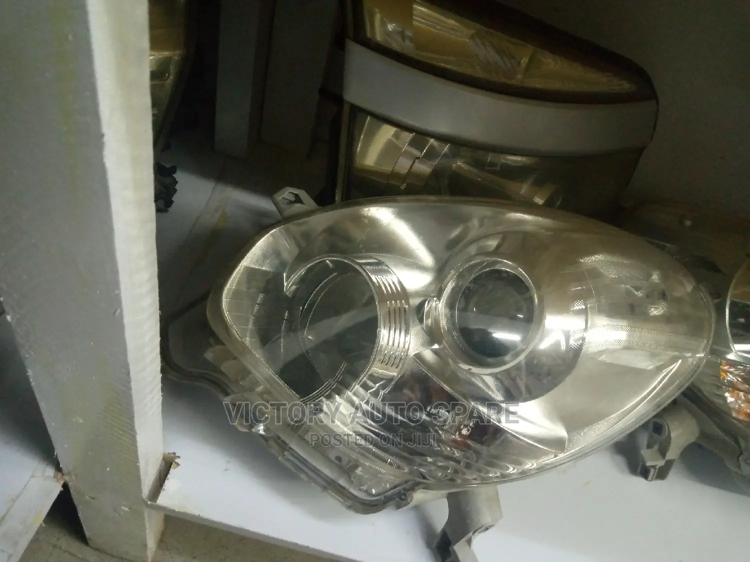 Passo Headlight 2010-2013 Model