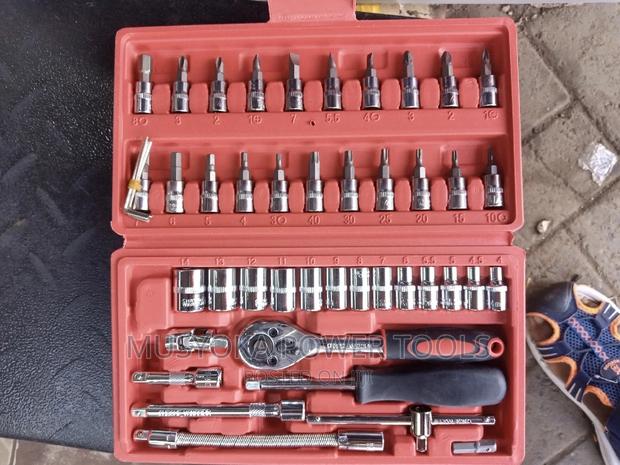 Wrench Set Car Maintenance Tools Red
46pcs - main view