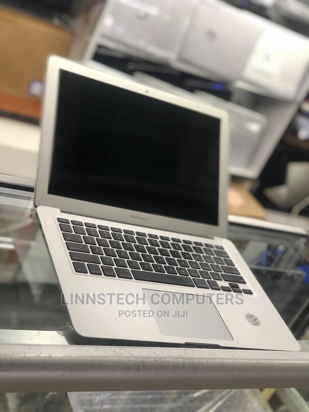 Laptop Apple MacBook Air 2017 8GB Intel Core I5 SSD 256GB - thumbnail 4