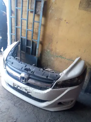 Honda Stream 2008 Nosecut