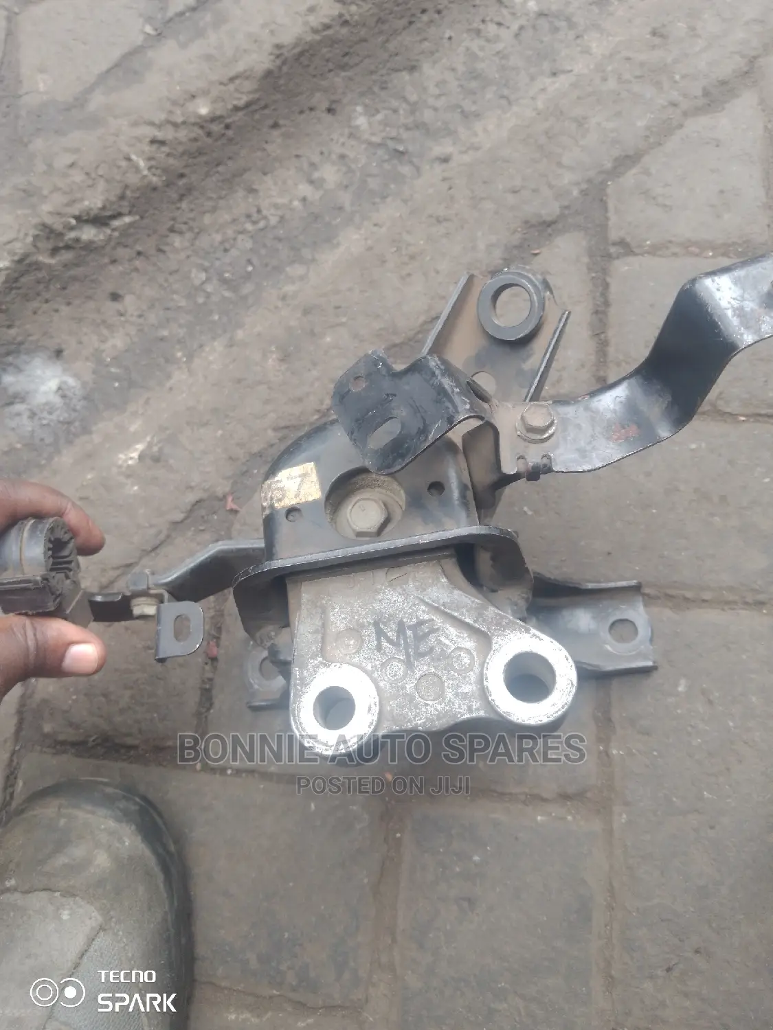 2ZR Local Engine Mounting