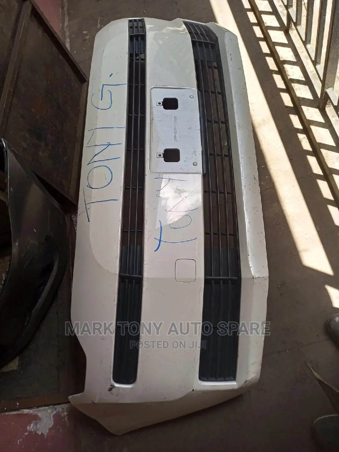 Toyota Spade 2012 Front Bumper