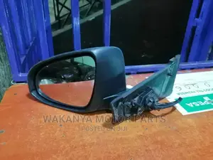 Toyota Vitz 2011/2015 Power Side Mirror With Indicator Lamp