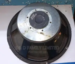 Ex-Uk Bass Speaker