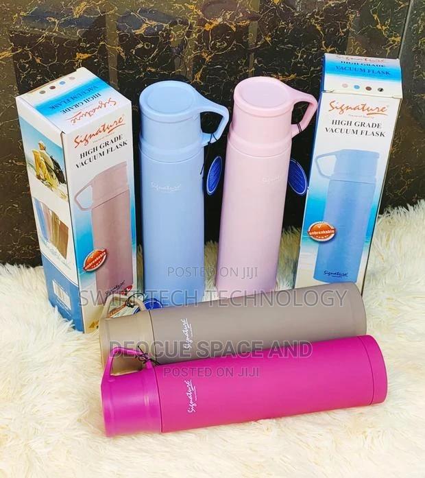 Signature Flask - main view