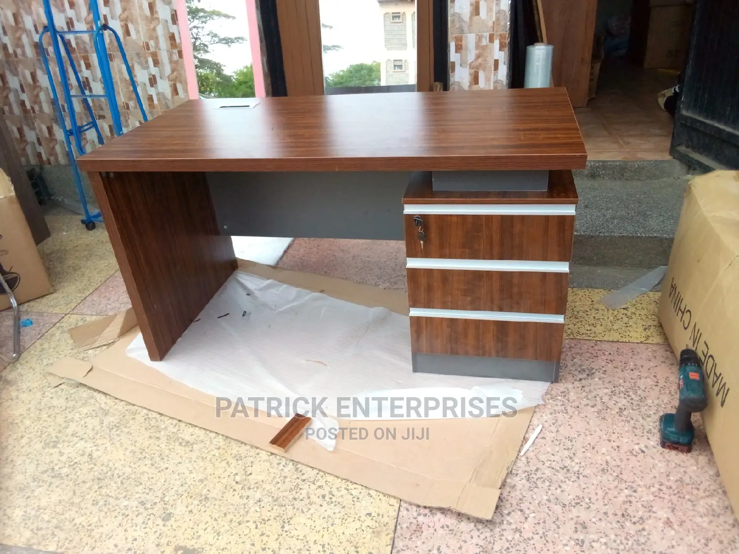 Imported Executive Office Desk 1.4 Mtrs
