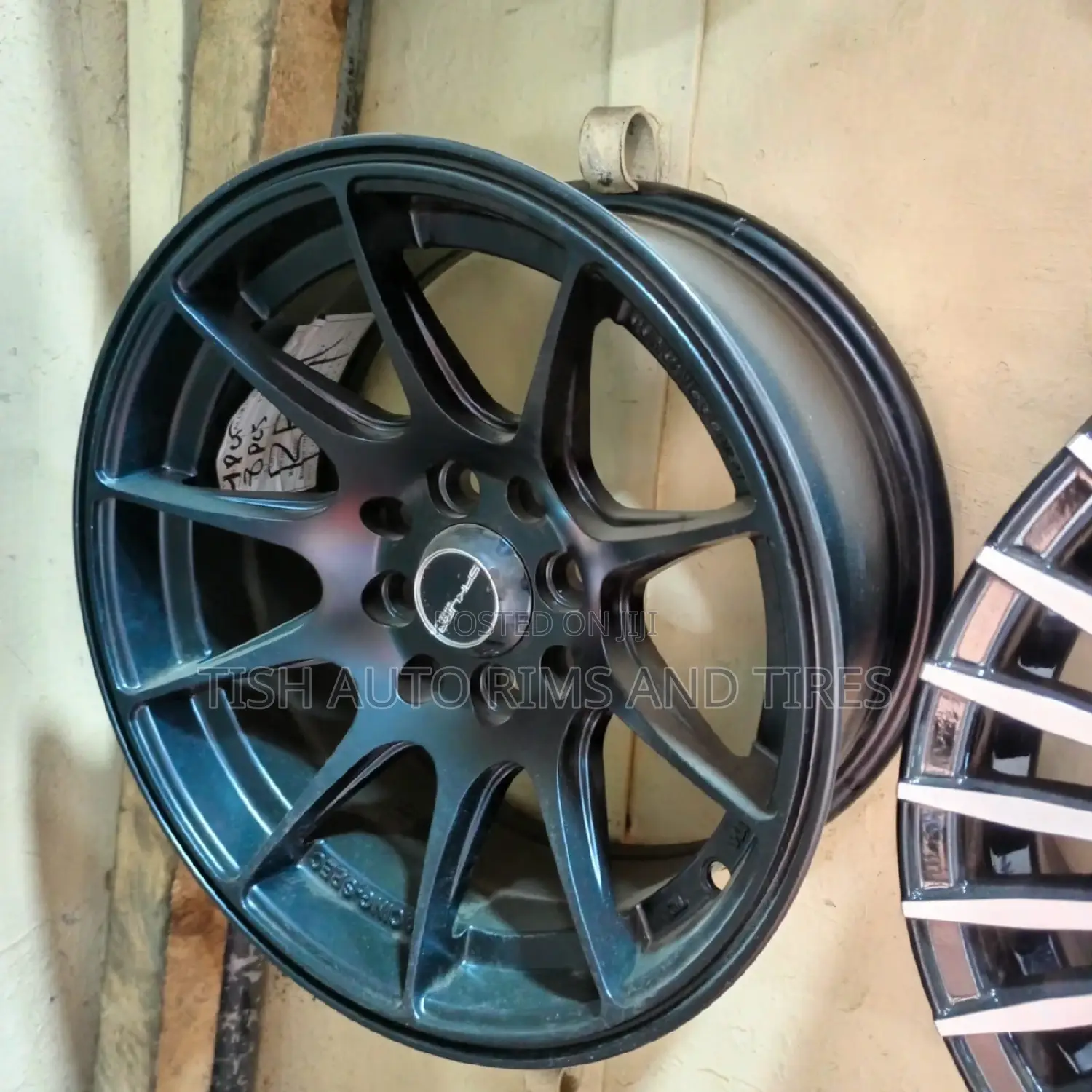 Offset 15 Inch Black Universal