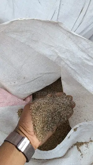 Vermiculite - Medium Size Particles in 16 Kg Bags
