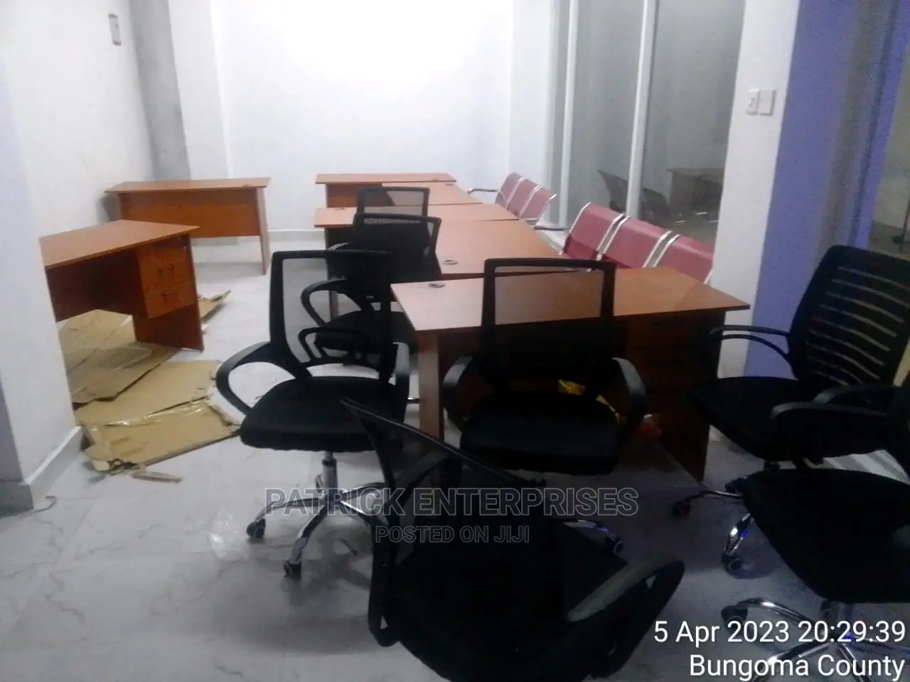 Imported Morden Secretariat Mesh Chair