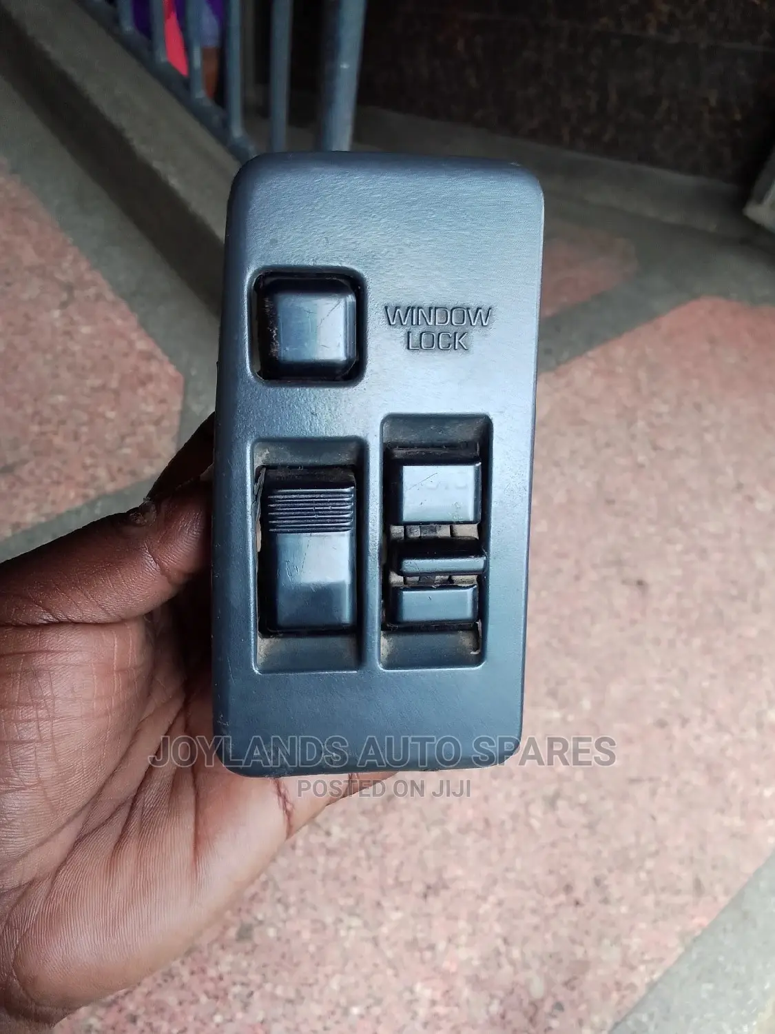 Main Switch L200