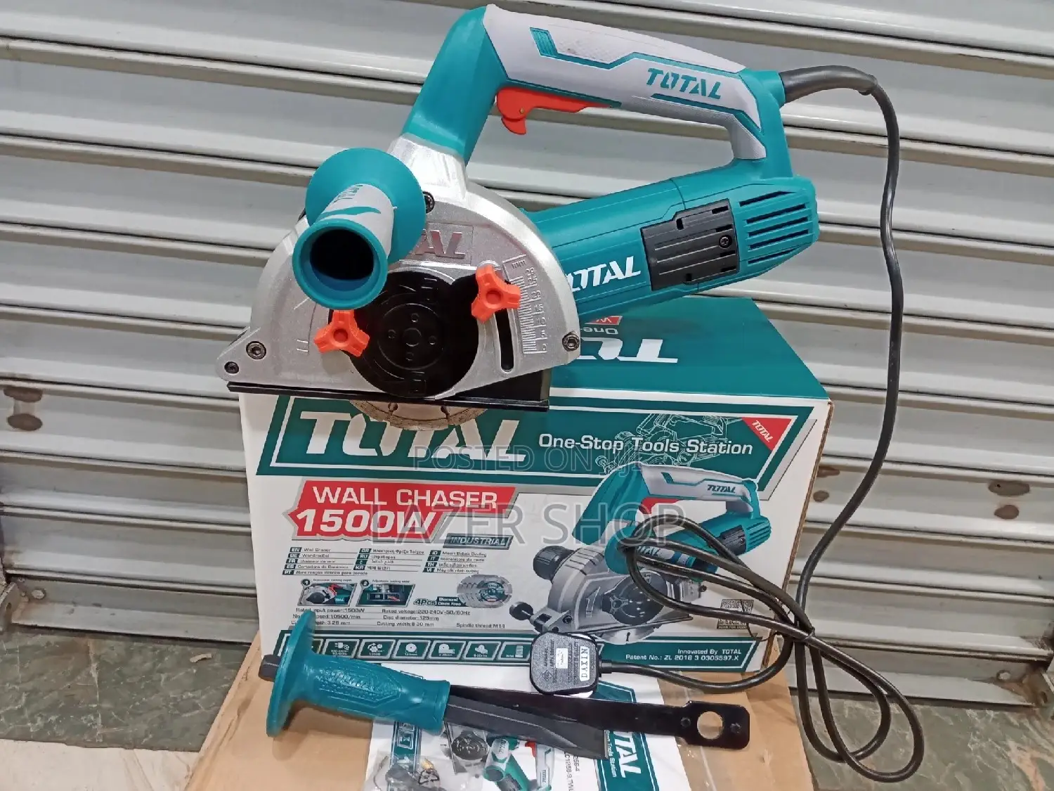 Total Wall Chaser