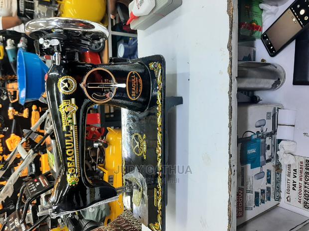 India Made Sewing Machine