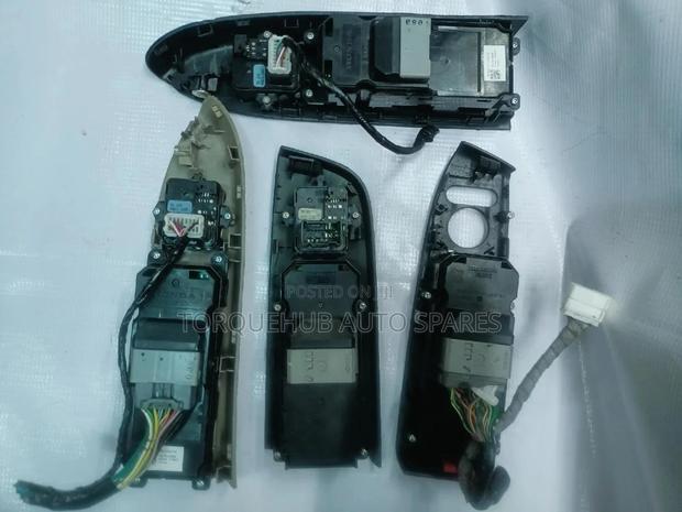 Honda CRV/RD7/Airwave Main Switch - thumbnail 2