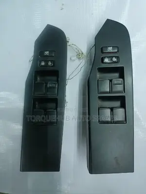 Toyota Auris Hybrid Main Switch
