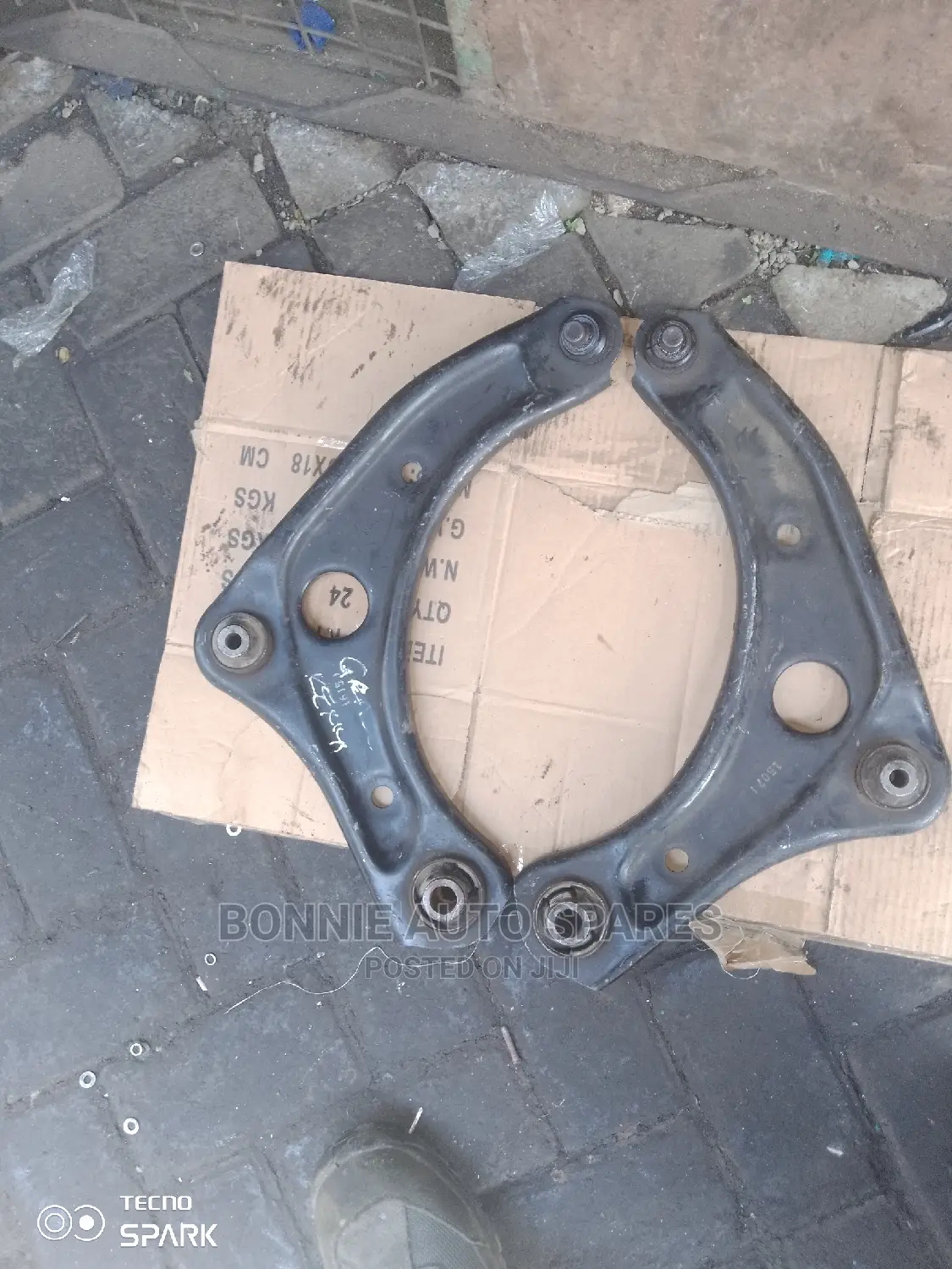 Nissan Note E12/March K13control Arm