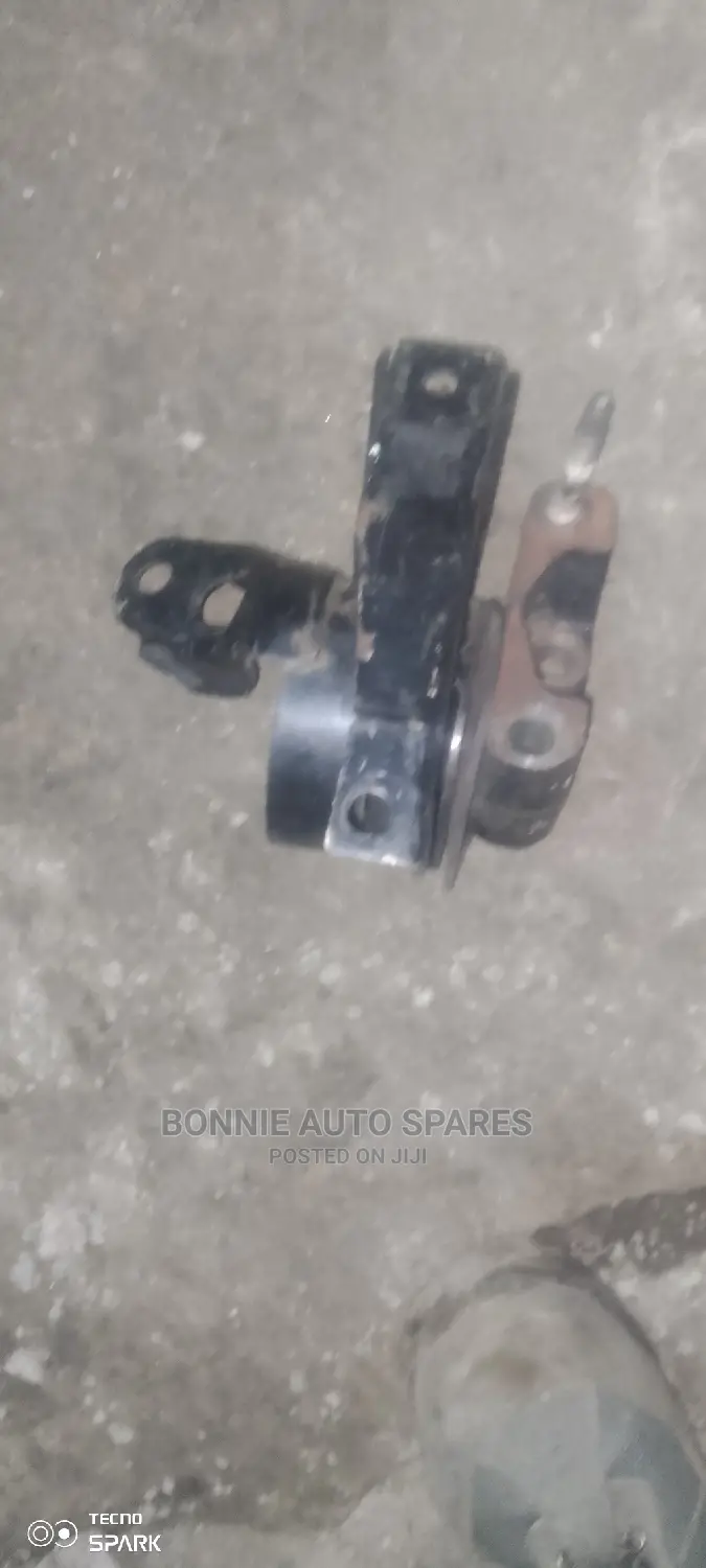NT30 Engine Mounting