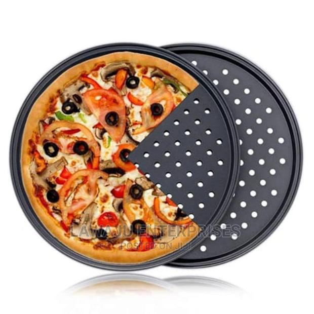 Pizza Pan - 30cms - main view