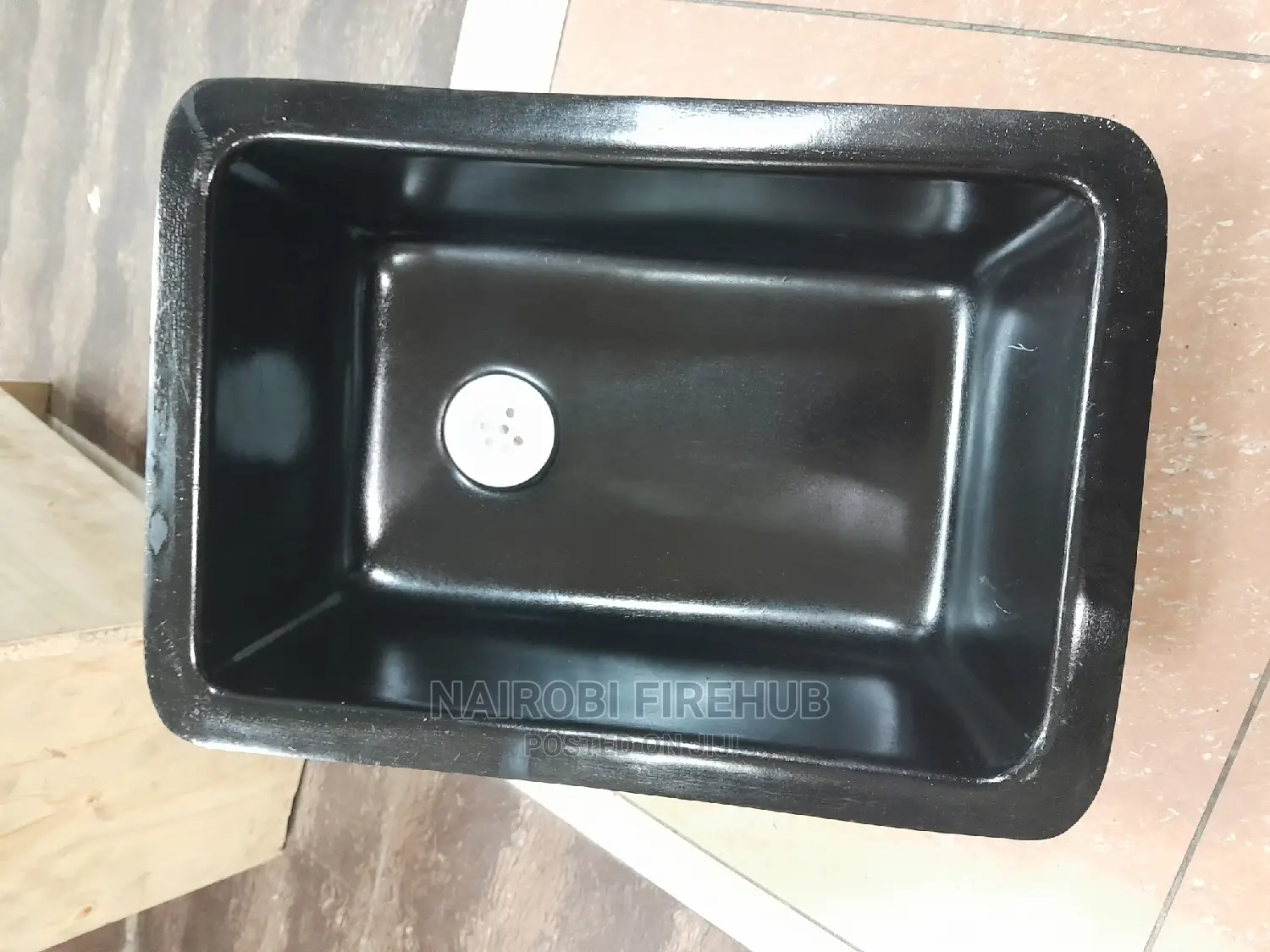 Laboratory Water Sink With Fittings