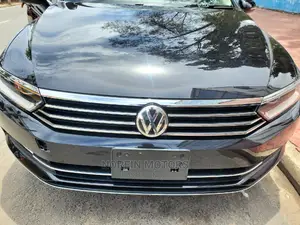 Volkswagen Passat 2017 Gray