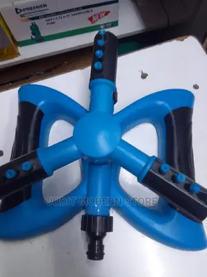 Automatic 360°Rotating Water Sprinkler