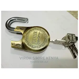 Buckler Heavy Duty Hardware Padlock